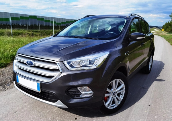 Ford Kuga cena 66100 przebieg: 127100, rok produkcji 2019 z Więcbork małe 137